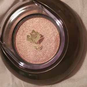 Rose gold eye shadow